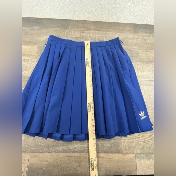 Adidas Pleated Sport Skirt - Picture 4 of 9